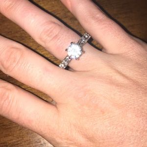 925 silver white sapphire ring new w/o tags 💍